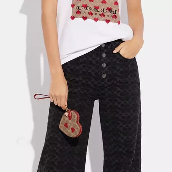 Coach Signature Coated Canvas with Heart Print Wristlet - Picture 4 of 6